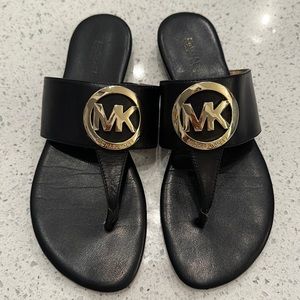 Black leather Michael Kors flat sandals 6 1/2W